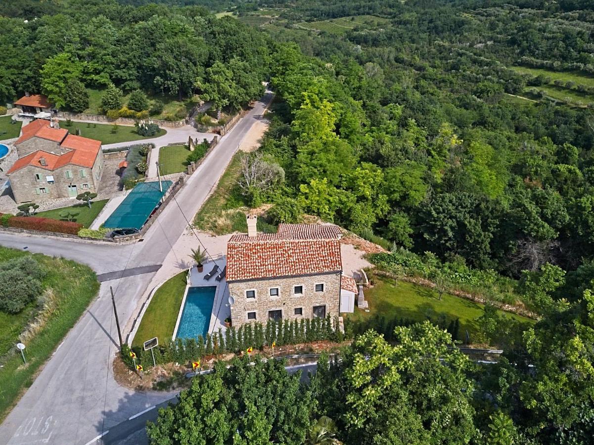 Villa Carica Krasica  ภายนอก รูปภาพ