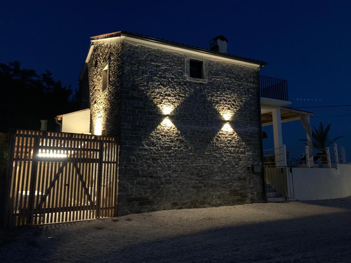 Villa Carica Krasica  ภายนอก รูปภาพ