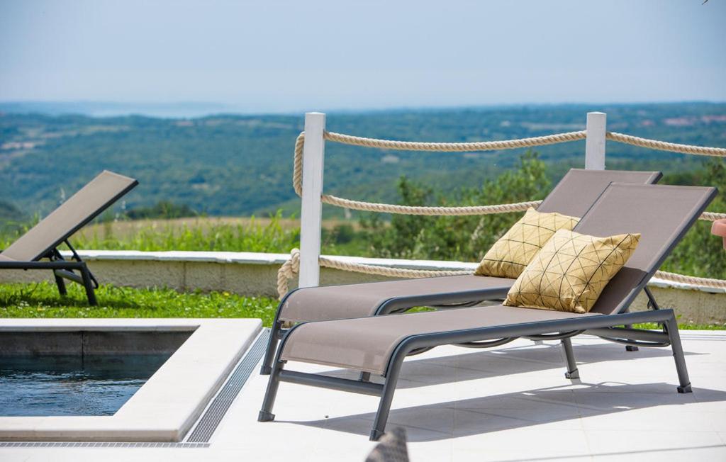 Villa Carica Krasica  ภายนอก รูปภาพ